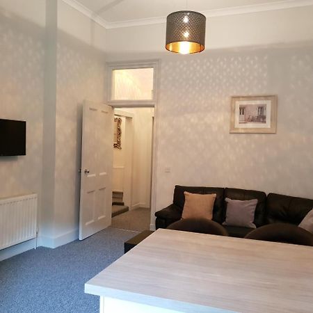 אדינבורו Our City - Blackwood Apartment מראה חיצוני תמונה